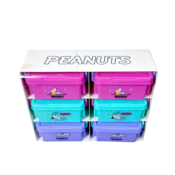 Snoopy Stackable Storage Bins - Picture 2 of 4